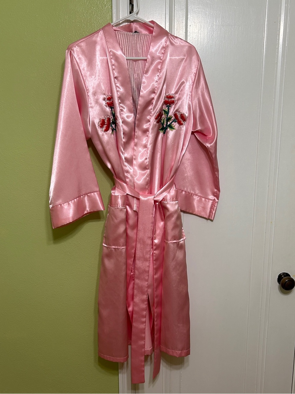 Vintage Pink Satin Embroidered Robe